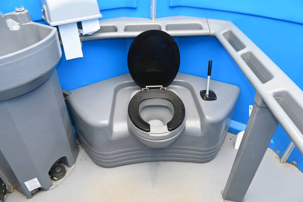 Best Porta potty delivery and setup  in Onawa, IA